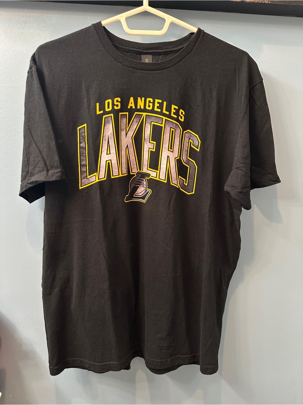Los Angeles Lakers T-Shirt Black NBA Fanatics size Large Men’s /Unisex